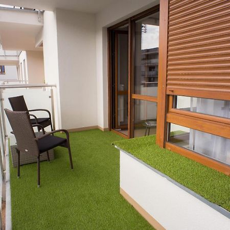 Apartament Na Piernikowym Z Miejscem Postojowym Torun Luaran gambar